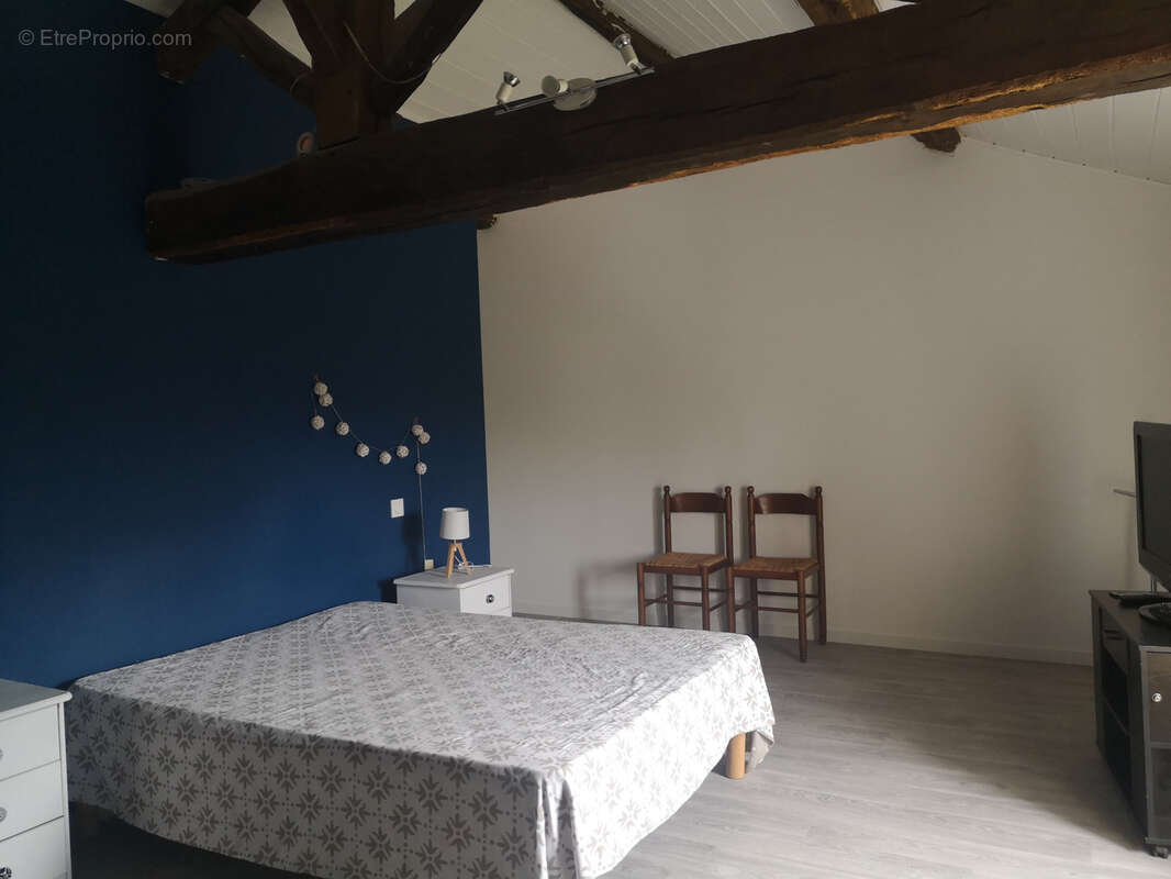 Maison à LES HERBIERS