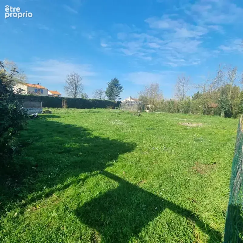 Terrain Grues 847 m2 - photo 2