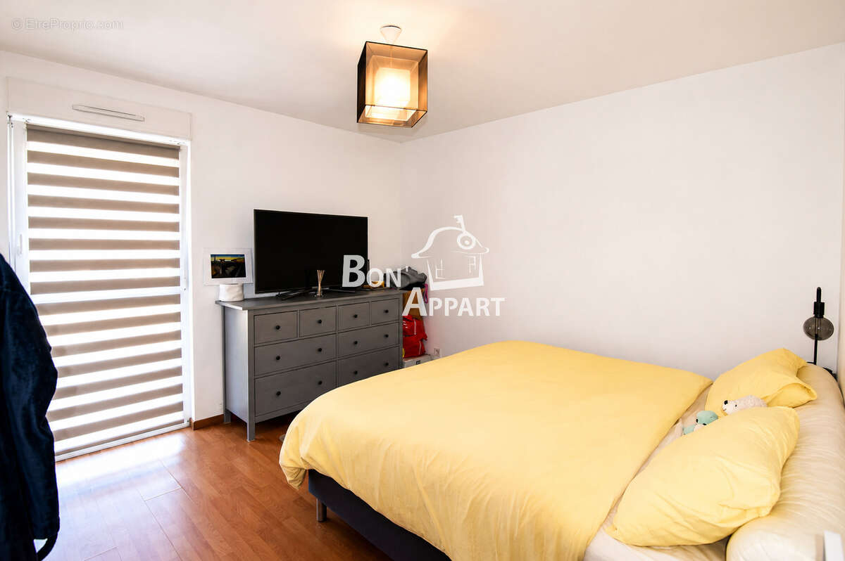 Appartement T3 avec balcon, 2 parkings et cave - photo 8