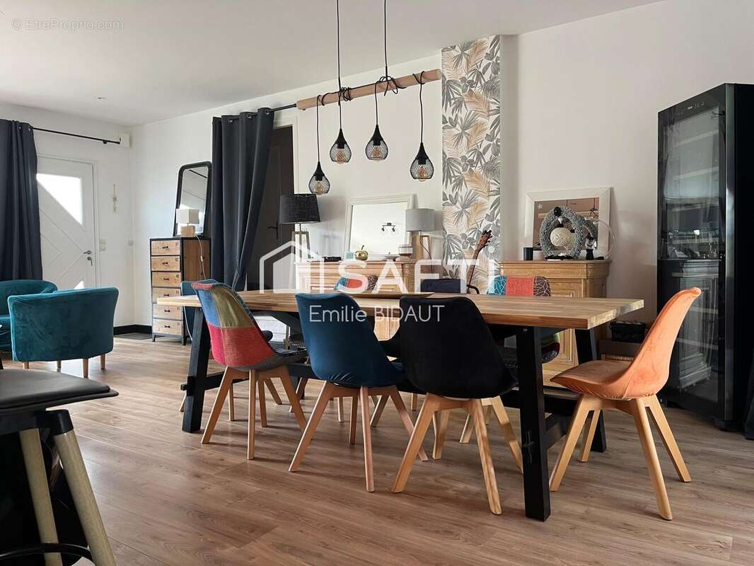 Photo 2 - Maison à MONTAIGU