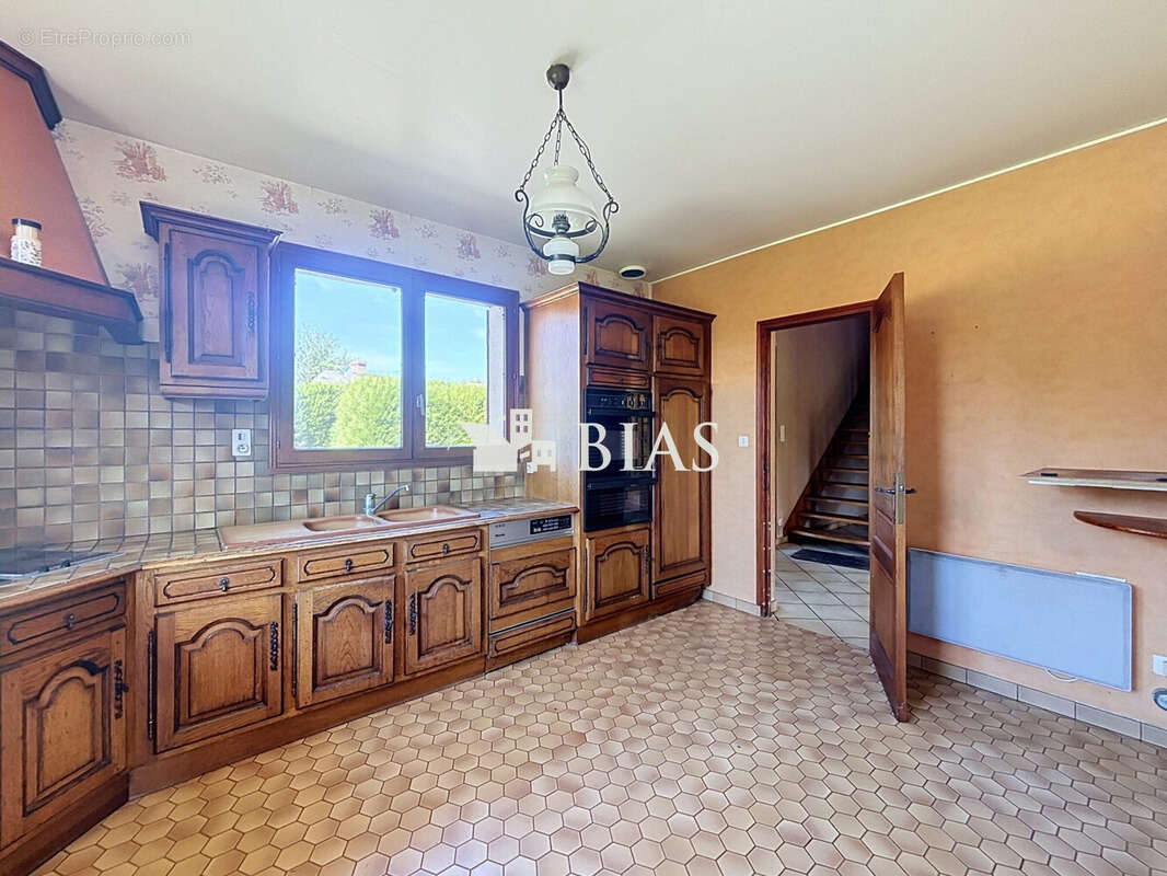 Maison 225 m² à Daubeuf-La-Campagne  - photo 7