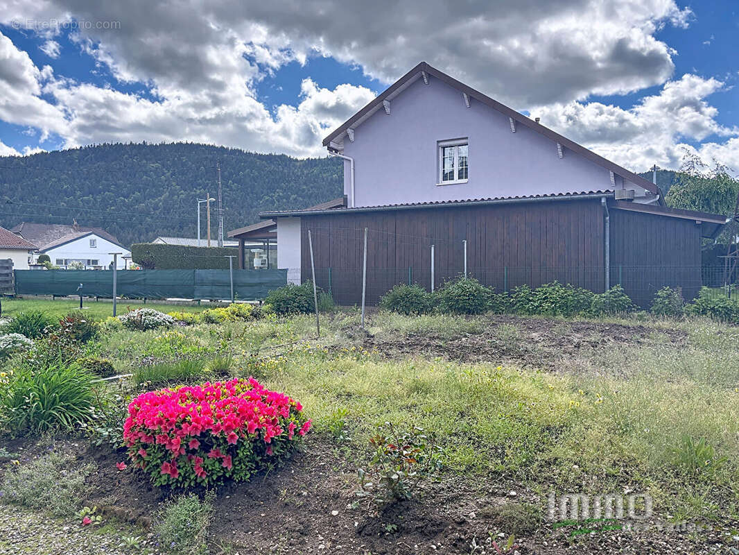 Maison mitoyenne Vagney 116.89 m2 - photo 7