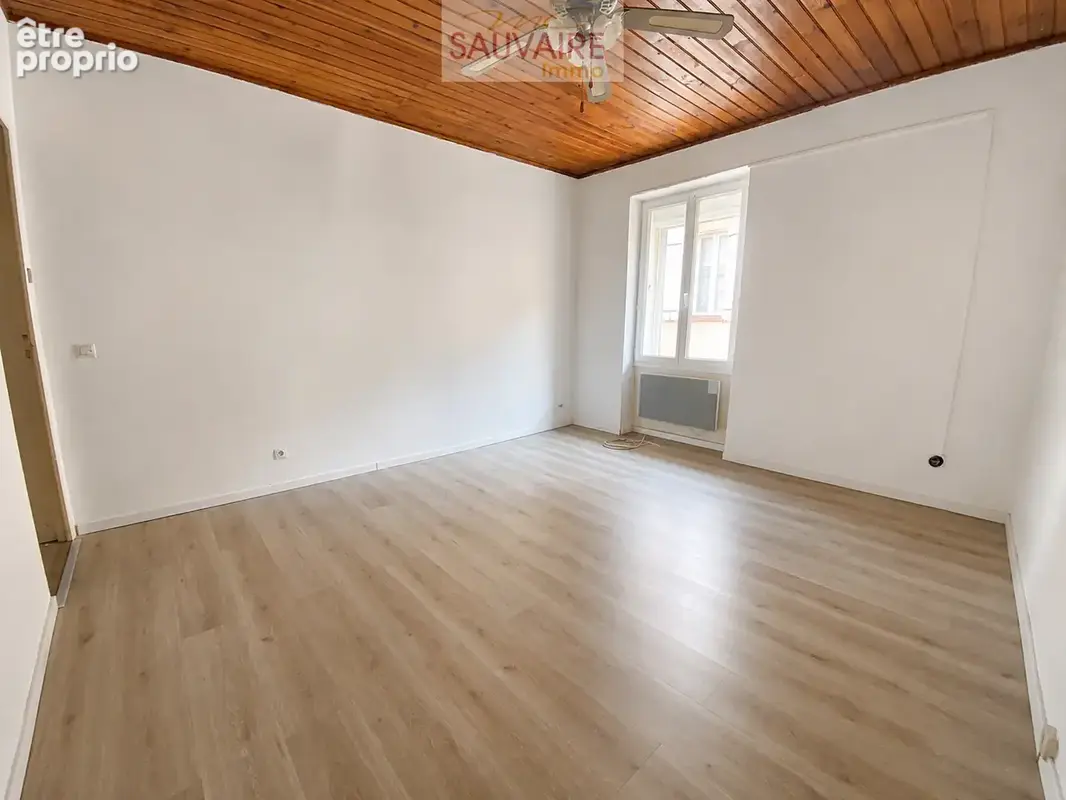Idéal primo-accédant - Maison de village, R+2 au cœur de Saint-Laurent - photo 11