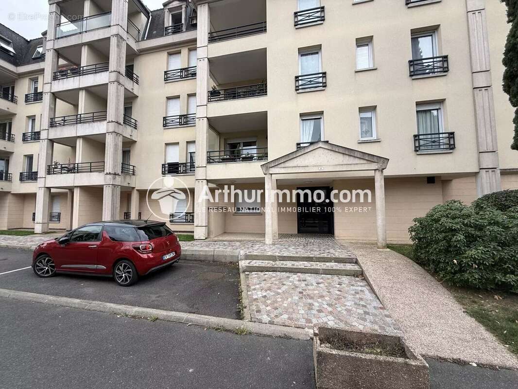 Appartement à ETIOLLES
