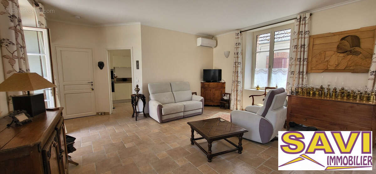 Maison 135 m² à Ferrieres-En-Gatinais  - photo 2