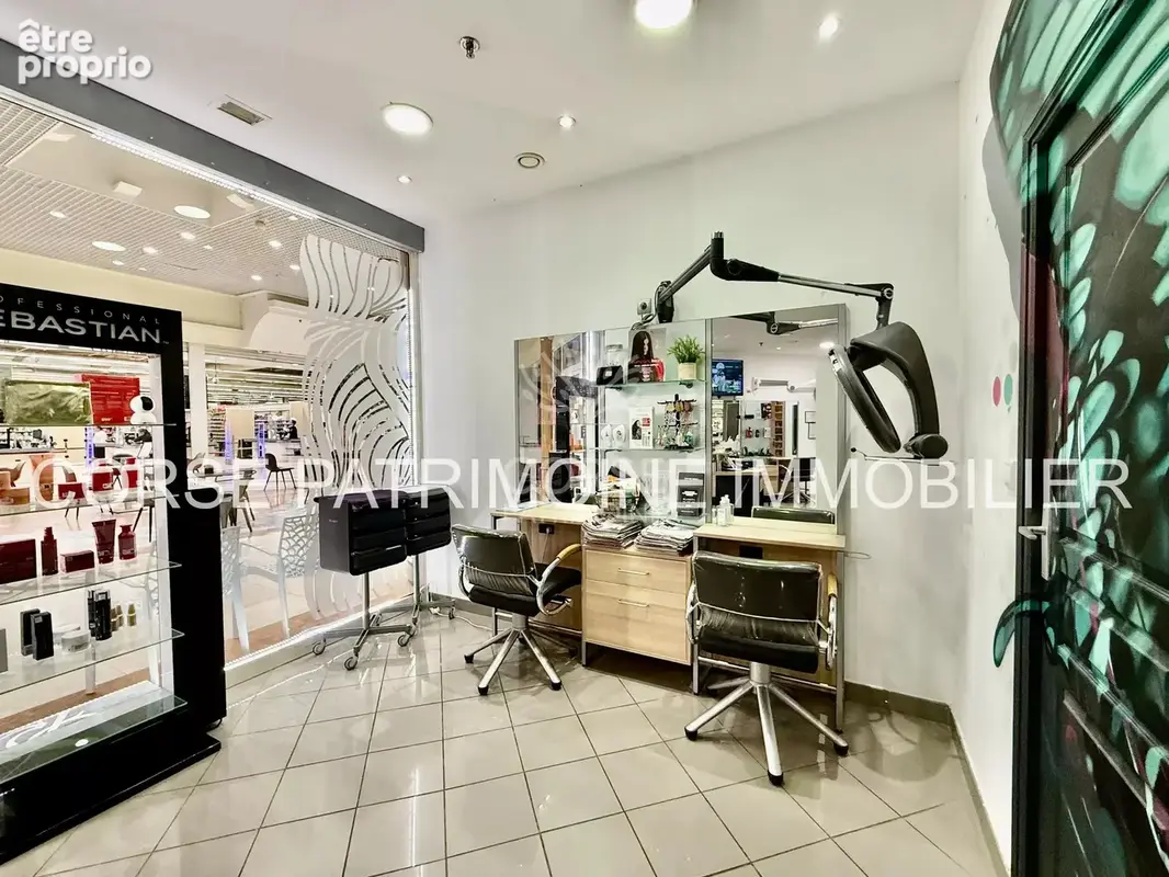Fonds de commerce salon de coiffure à Alistro - photo 3