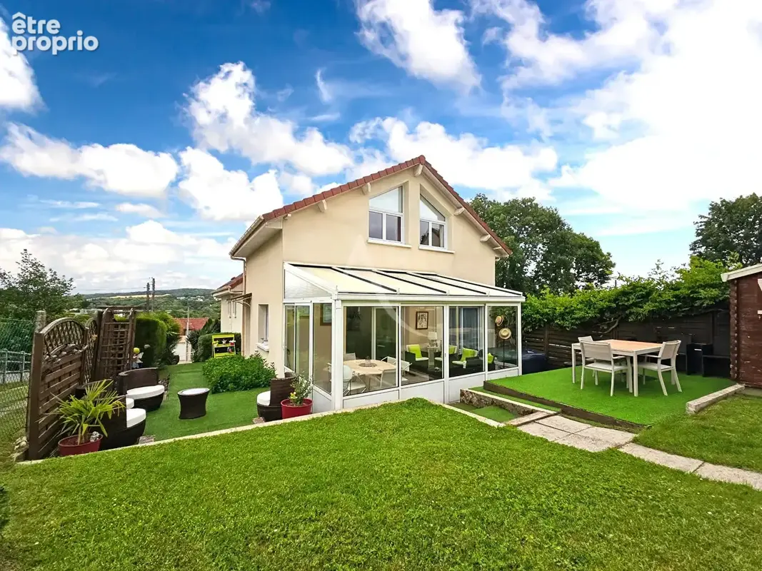 Photo Maison à Hardricourt au prix de 370 000€