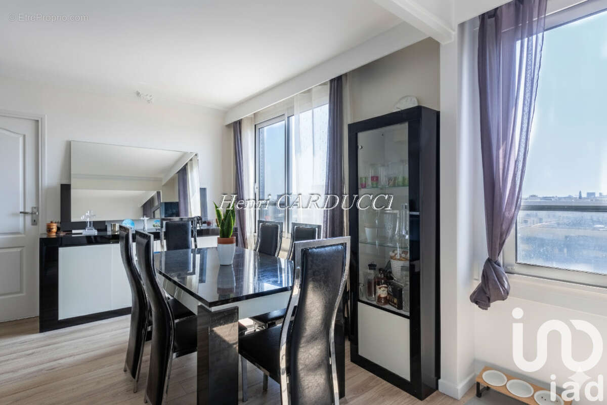 Photo 3 - Appartement à ASNIERES-SUR-SEINE