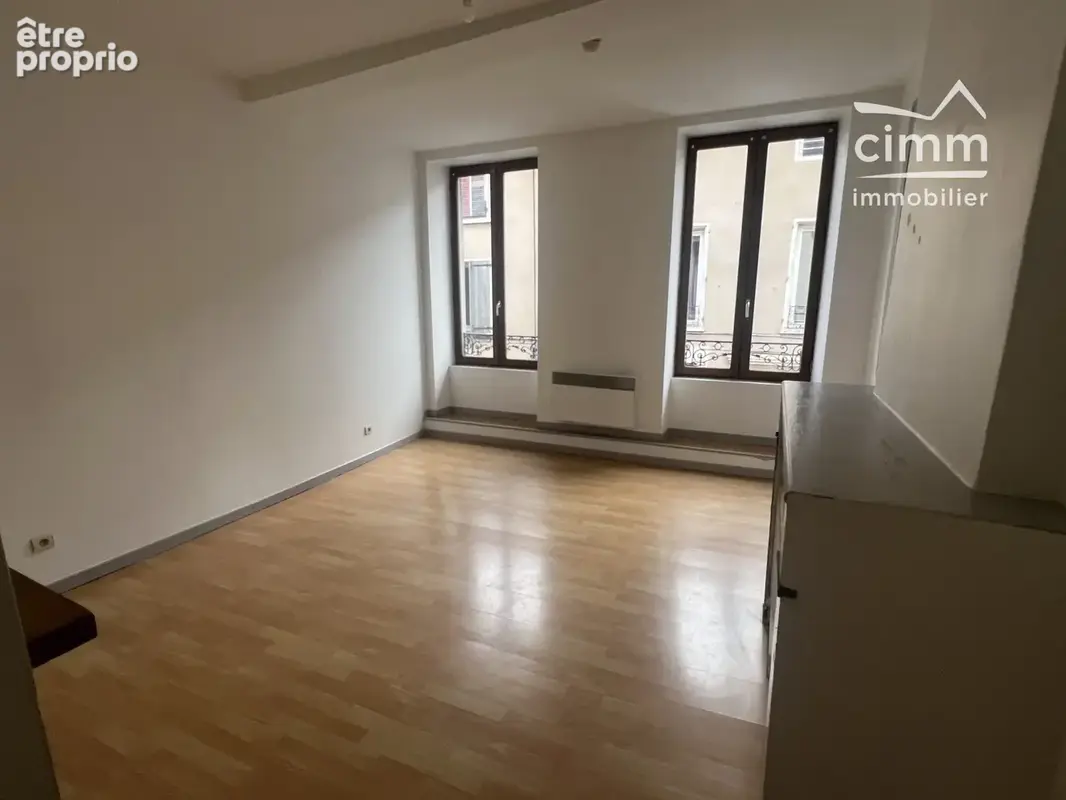Appartement 115 m² à vendre à La Cote-Saint-Andre (38260) - photo 3