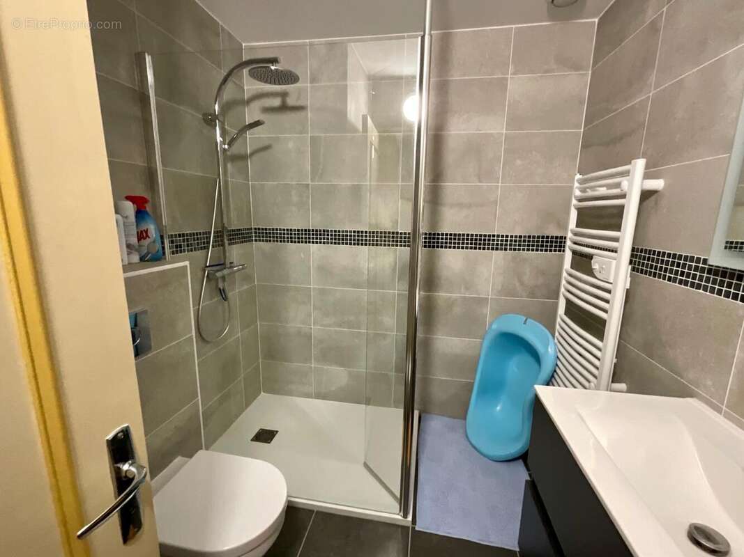 Maison 168 m² à Mehun-Sur-Yevre  - photo 8