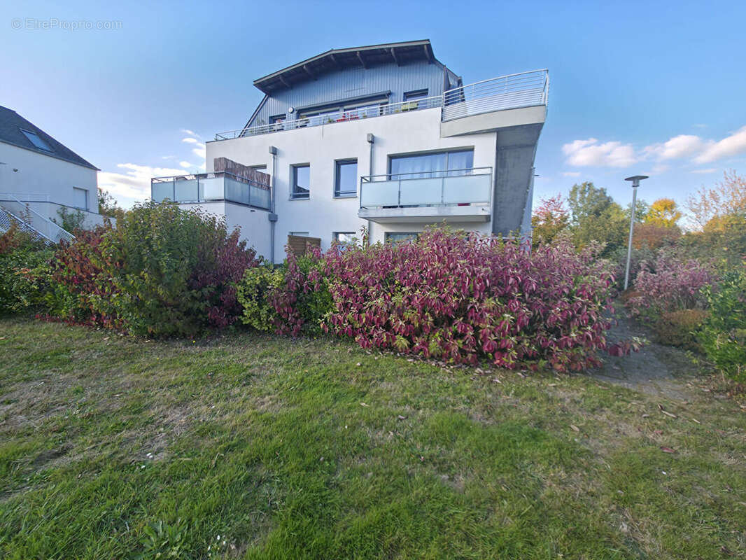 Appartement à LE RHEU