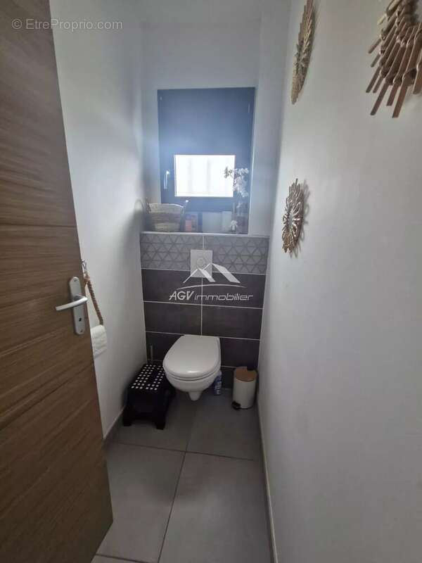 Maison à ALLEGRE-LES-FUMADES