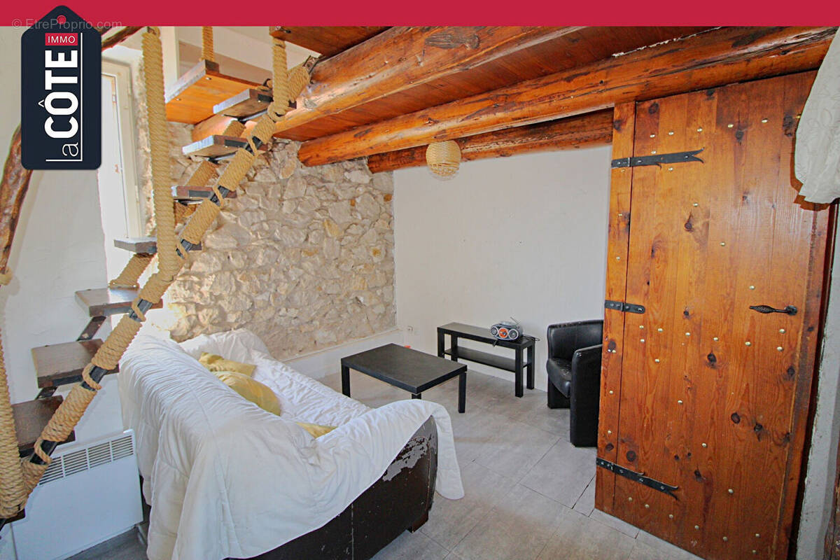 Appartement à CARRY-LE-ROUET