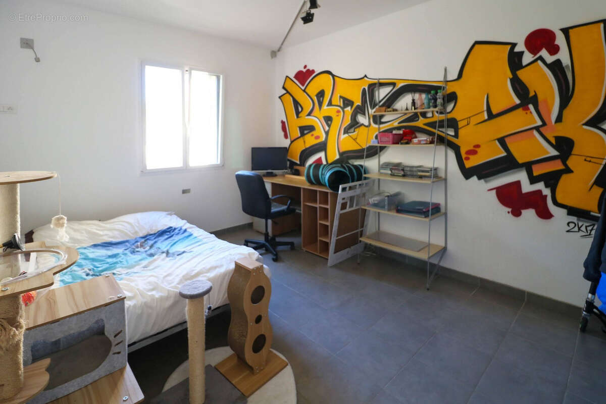 Maison à VERS-PONT-DU-GARD