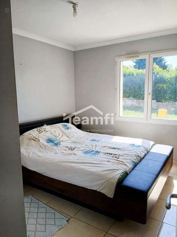 Maison à SAINT-CHRISTOL-LES-ALES