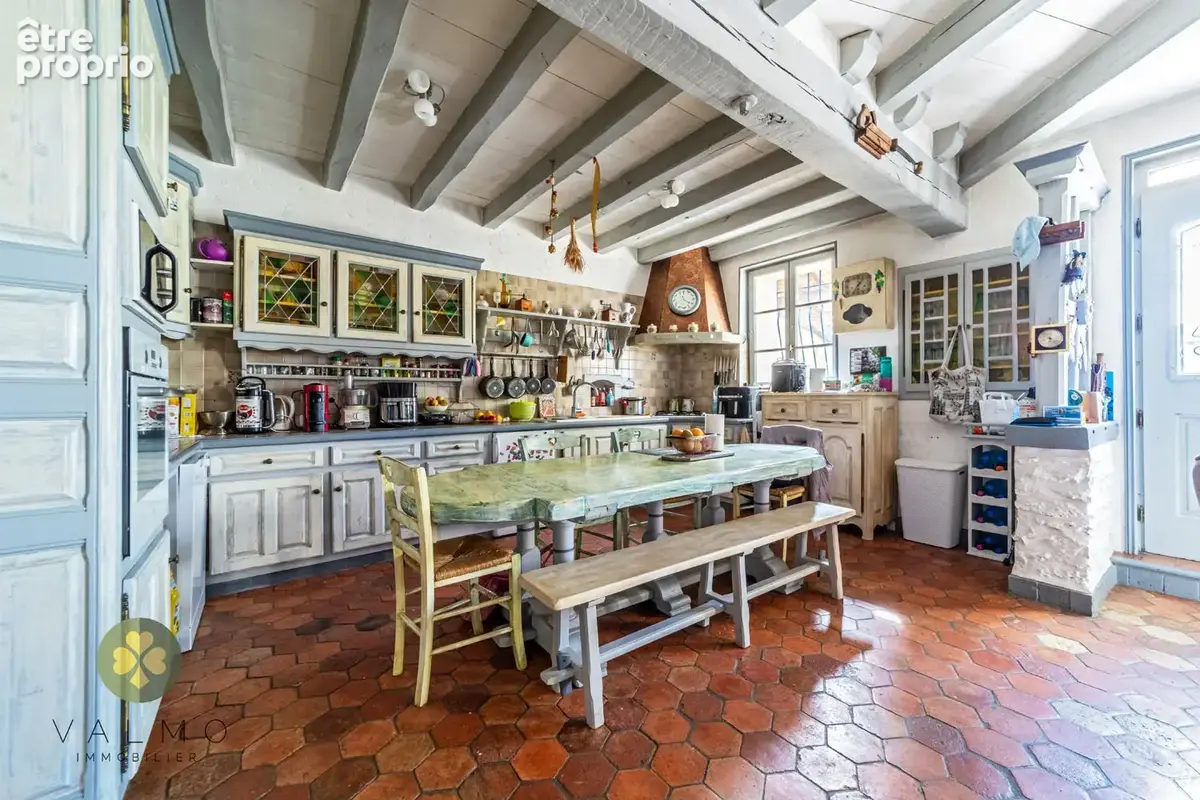 Gambais   sublime maison en pierre avec dépendances - photo 3
