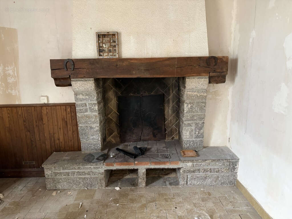 Maison à MASSERET