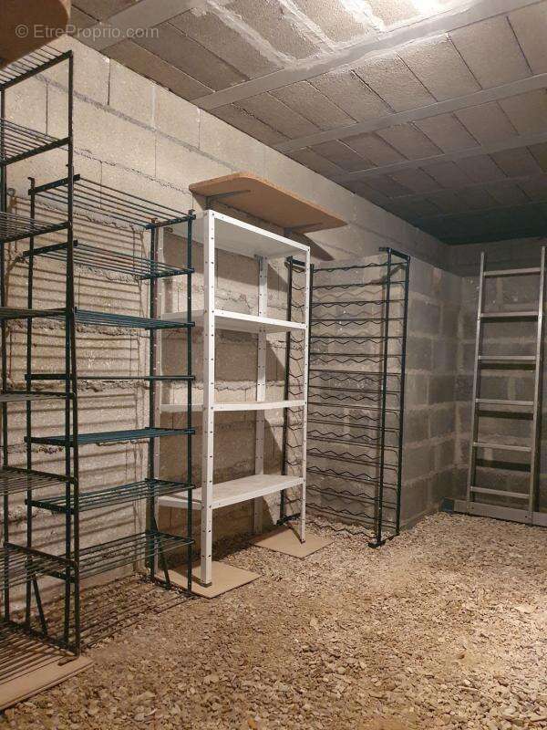 Maison à VILLEMANOCHE