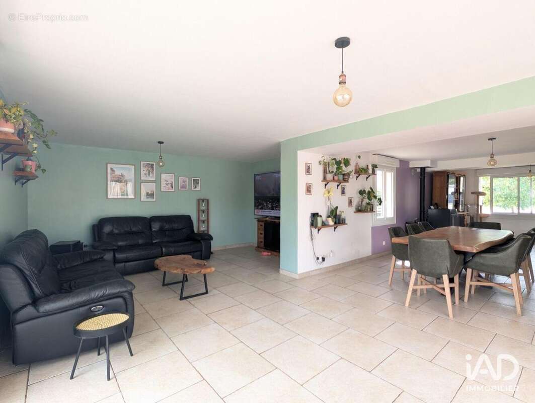 Maison 143 m² à Fontaine-Lavaganne  - photo 7