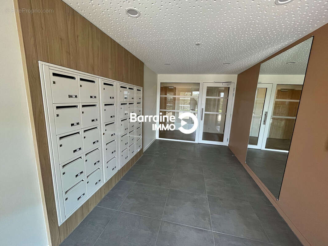 Appartement à LE RELECQ-KERHUON