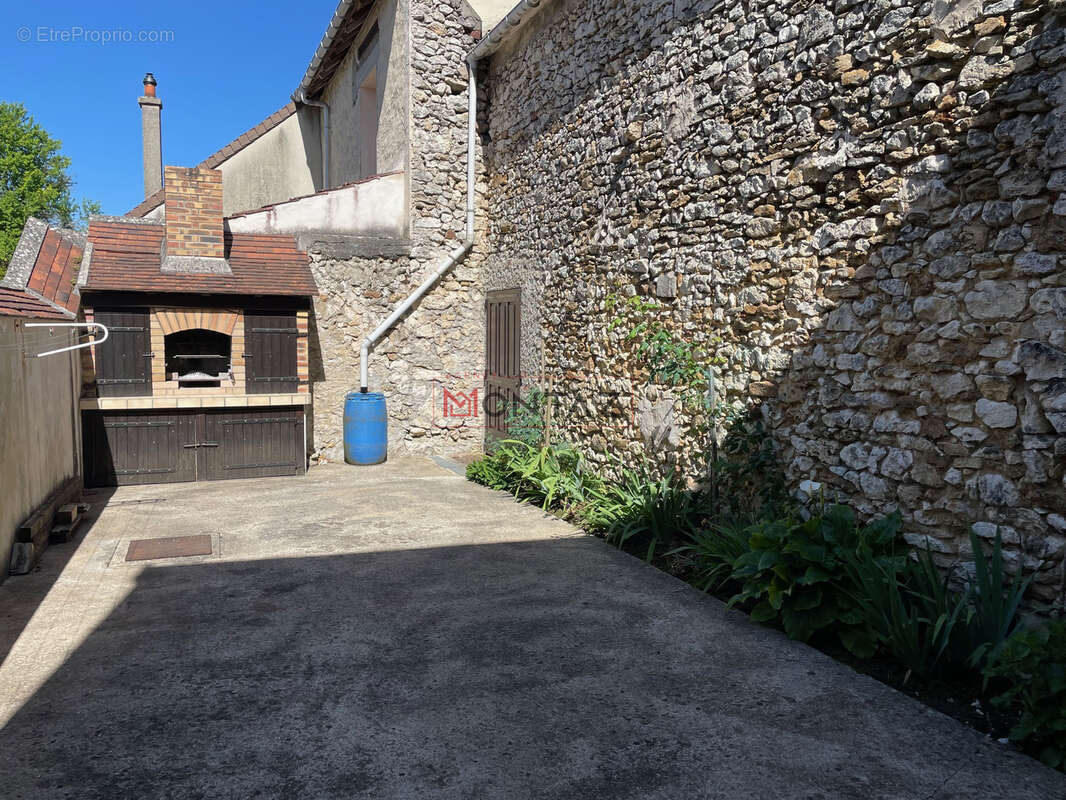 Maison à LA FERTE-GAUCHER