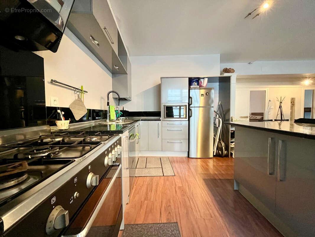 Au coeur du quartier plage, appartement 5 pièces avec superbe terrasse - photo 12