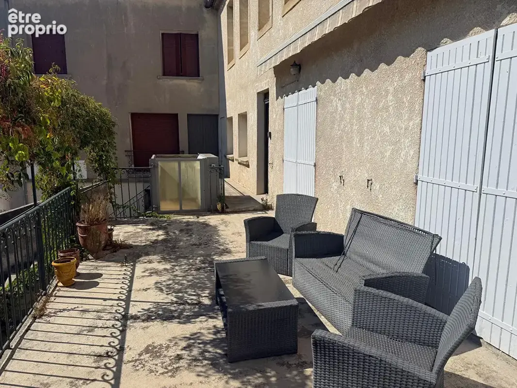 Sommières à 3mn.  MAISON VINGERONNE garage ,remise, et jardin  Pour 3/4 appartements - photo 6