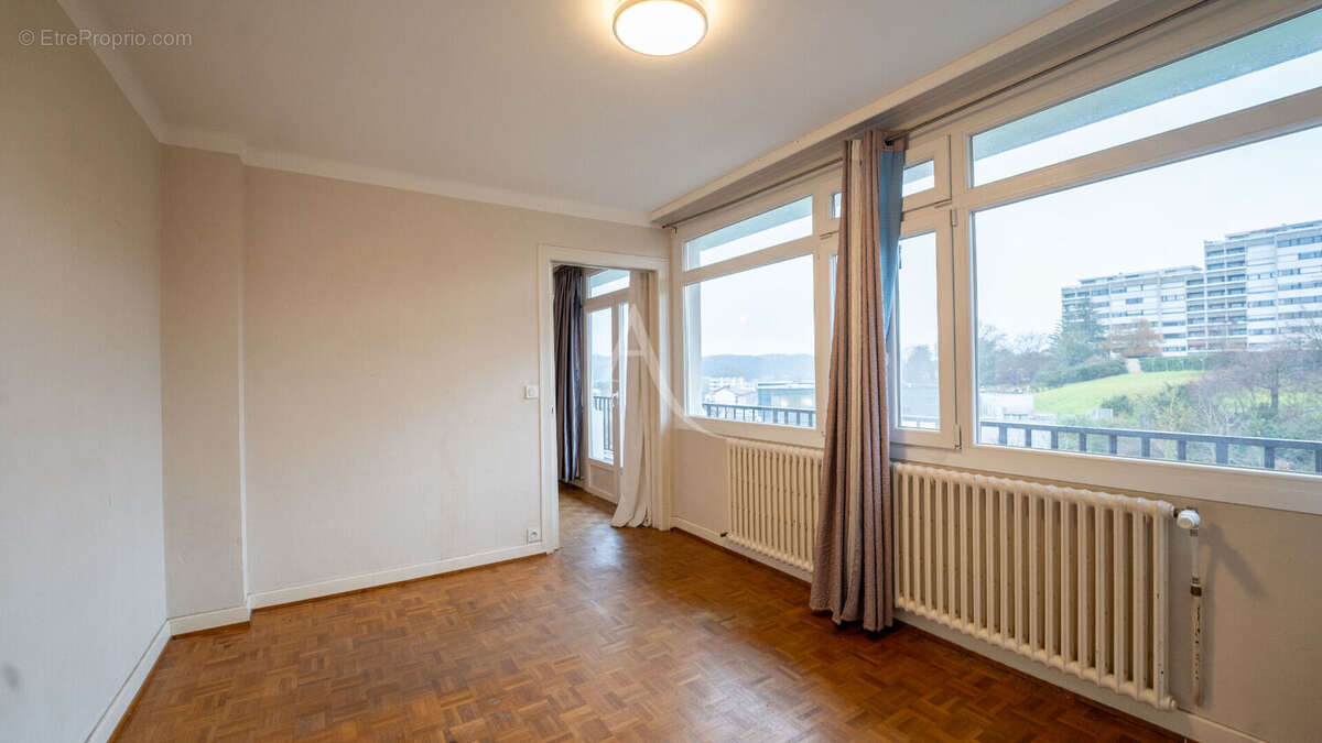 Appartement à SAINT-JULIEN-EN-GENEVOIS