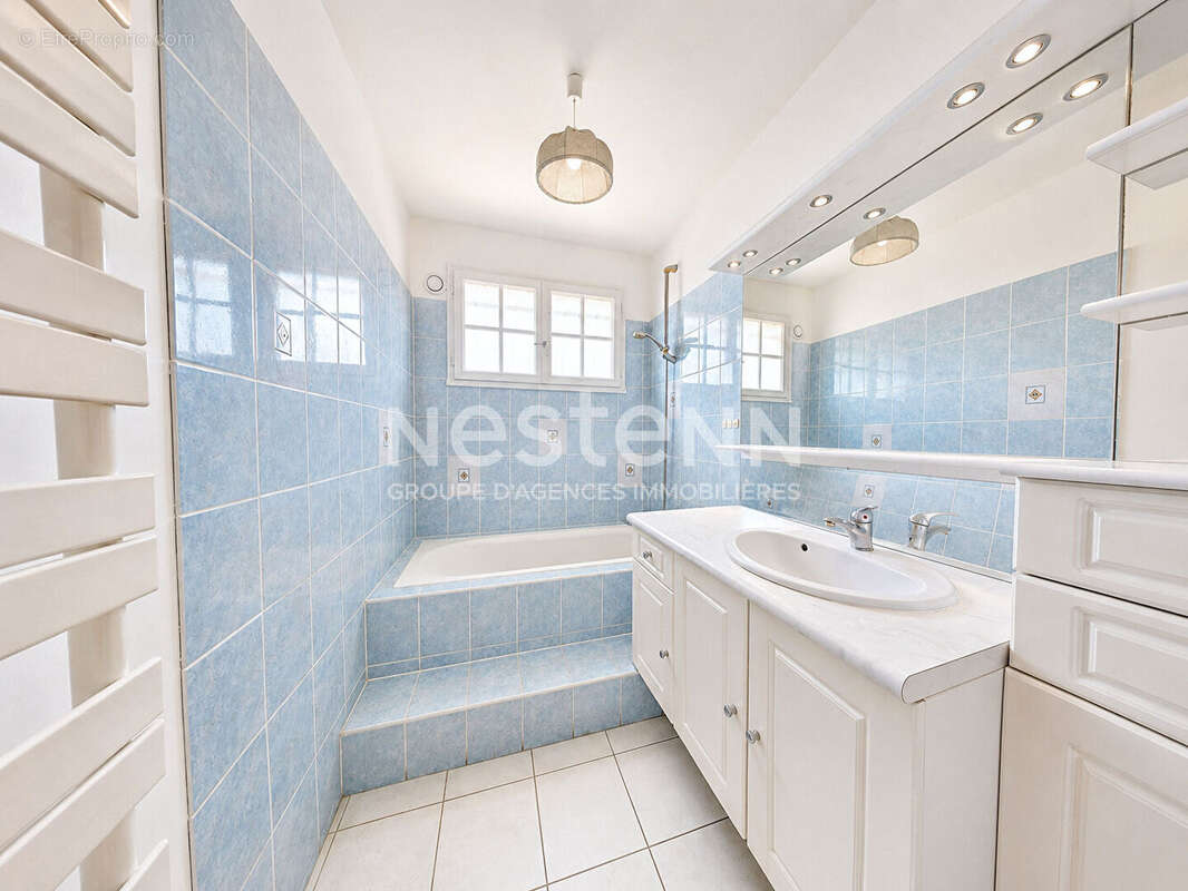 Maison familiale avec sous-sol total - Quartier calme et recherché - photo 9