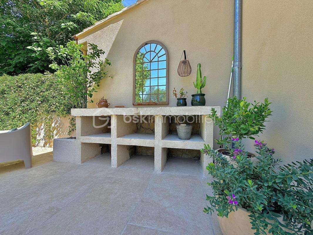 Centre historique : villa d'architecte pour clients exigeants - photo 7