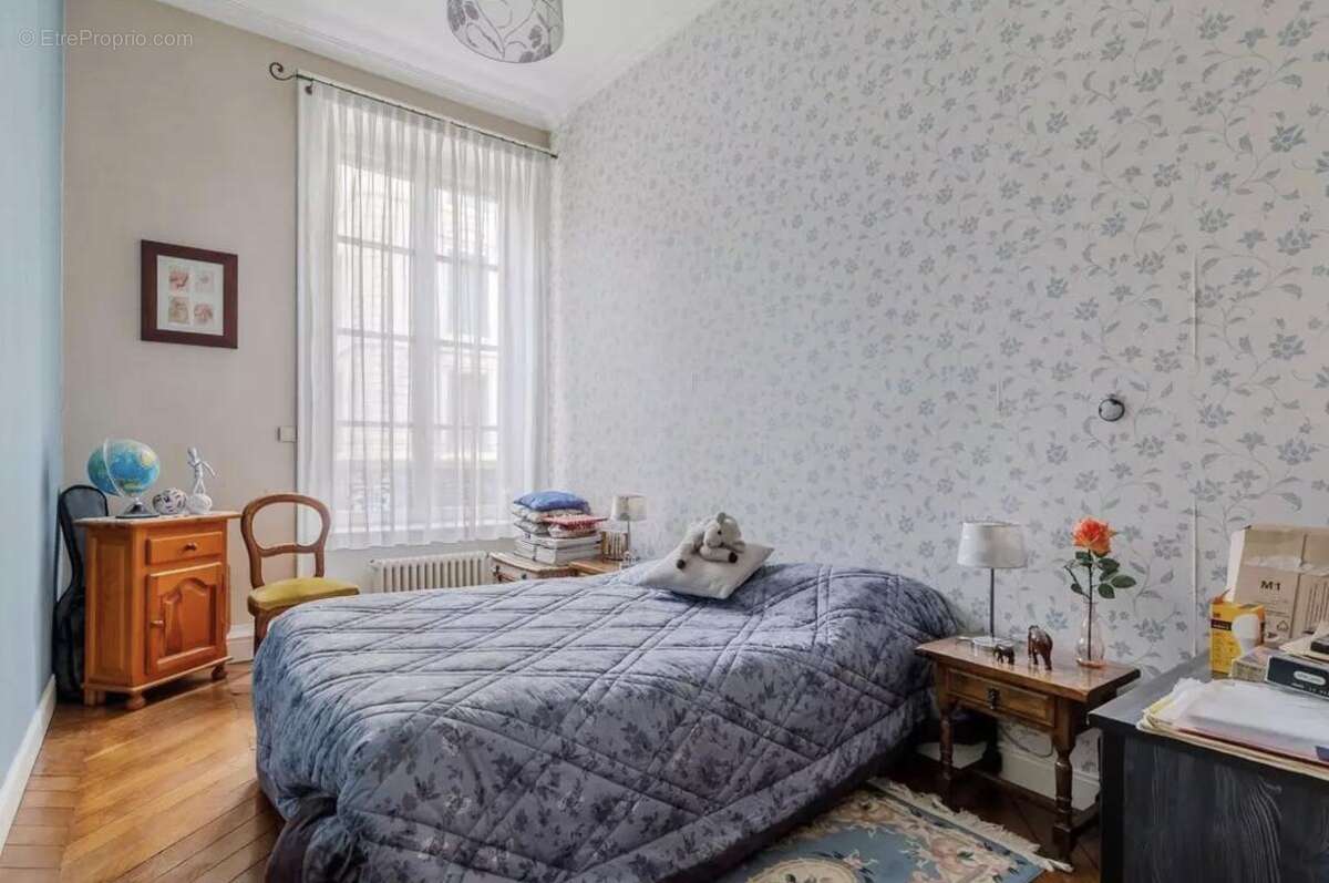 Appartement à PARIS-9E
