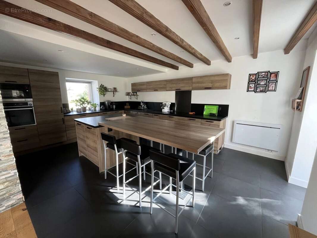Maison à MONTBERT