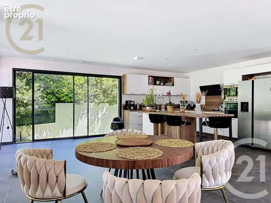 Maison 6 pièces 193 m² à vendre à Fabregues (34690) - photo 3