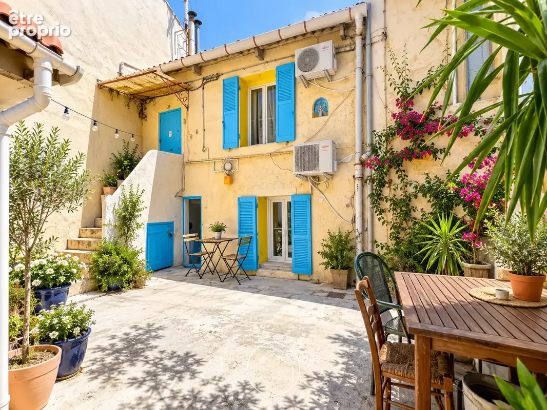 Marseille 2e Le Panier   Rue des Moulins  Un bien de charme au cœur du Marseille historique - photo 2
