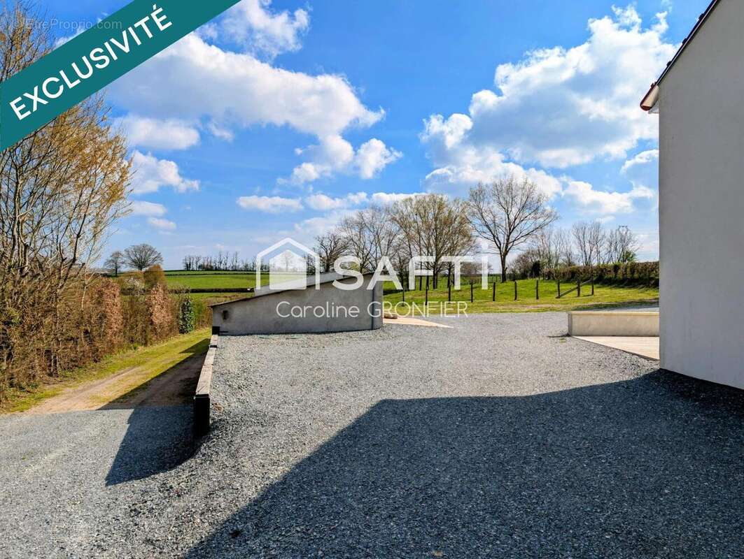 Photo 3 - Maison à GENELARD