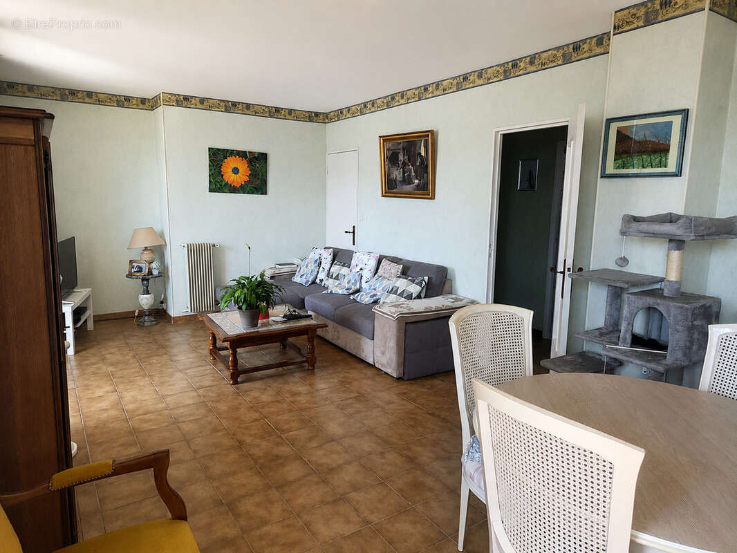 Appartement à MARIGNANE