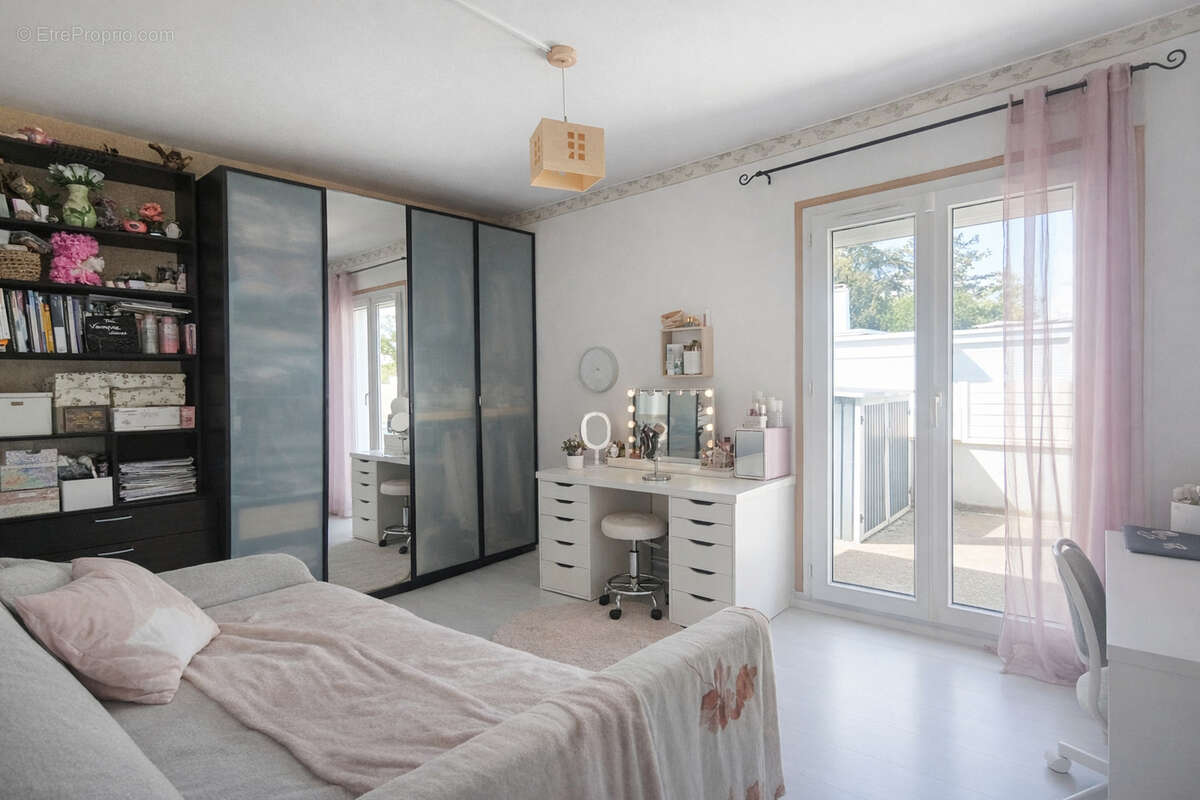 Maison à OZOIR-LA-FERRIERE