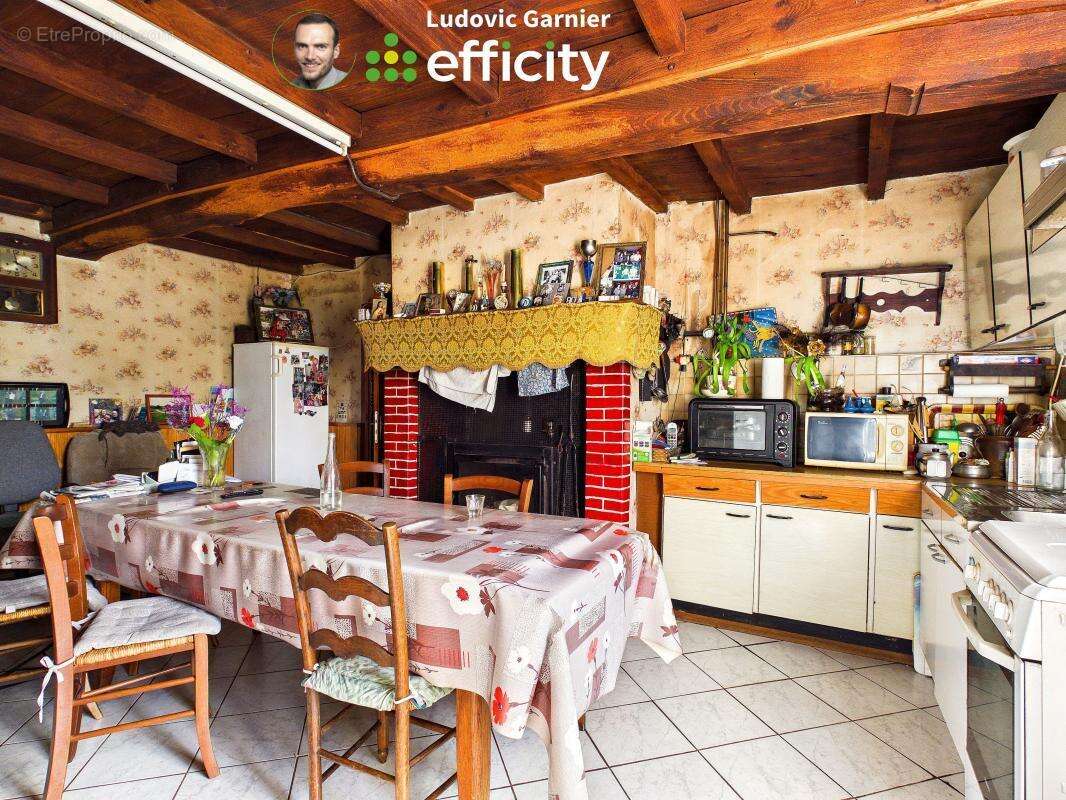 Maison à LAPENTY