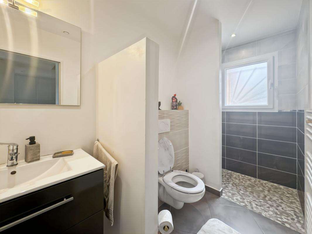 Maison à LORIOL-SUR-DROME