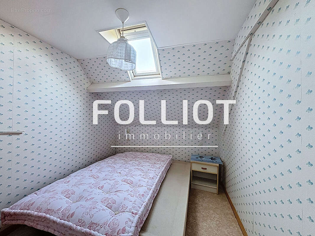 Maison à LINGREVILLE