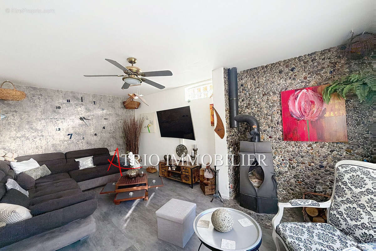 Maison à CAGNES-SUR-MER