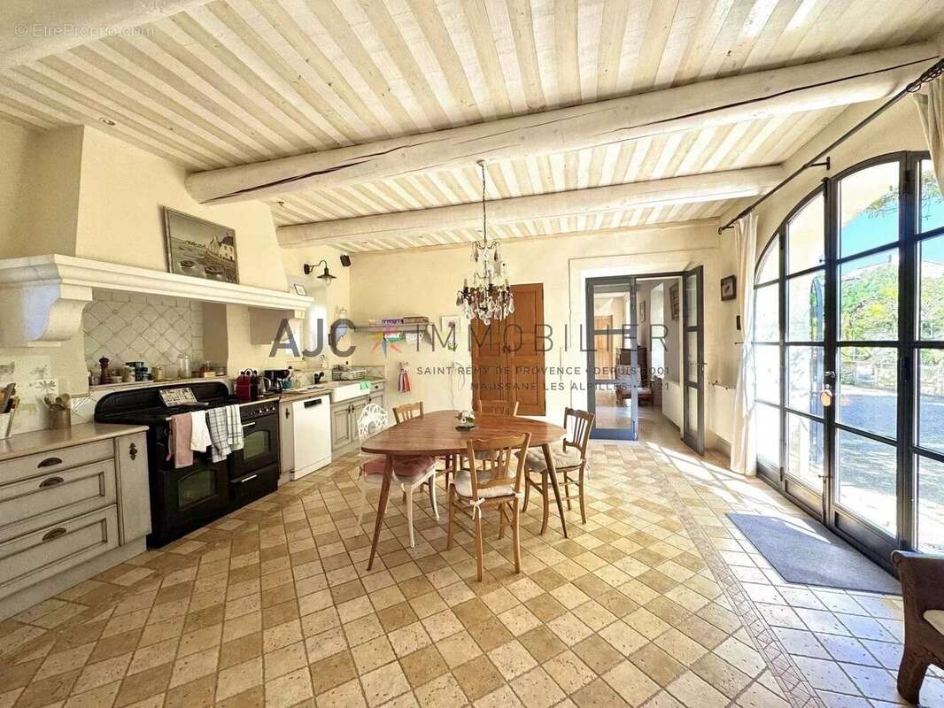 Maison à SAINT-REMY-DE-PROVENCE