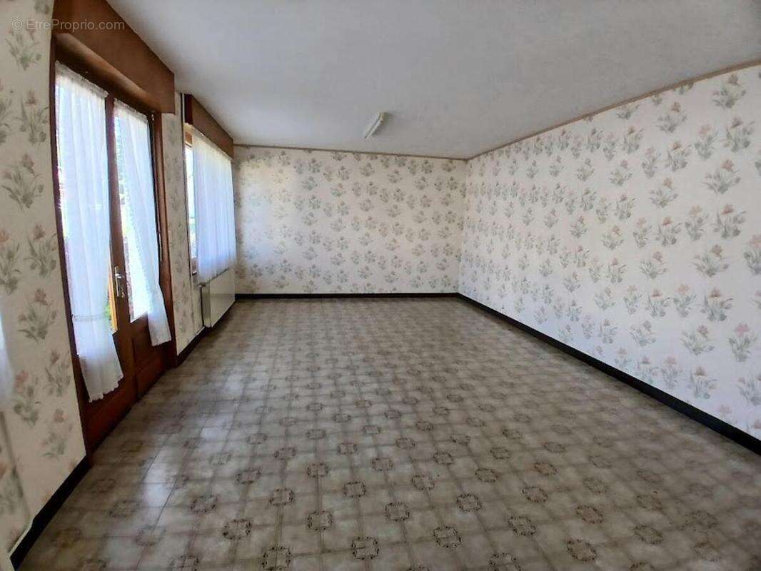 Maison 156 m² à Quoeux-Haut-Mainil  - photo 11
