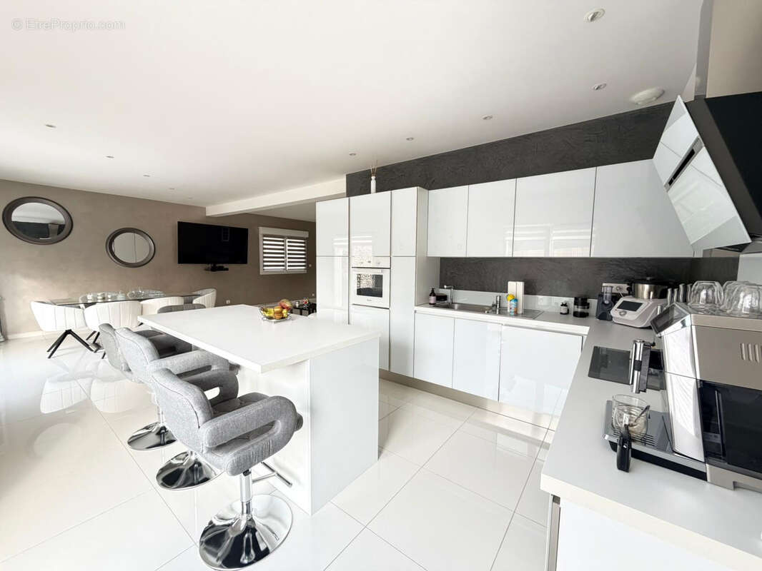 Maison à CHALONVILLARS