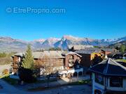 Appartement à MORILLON