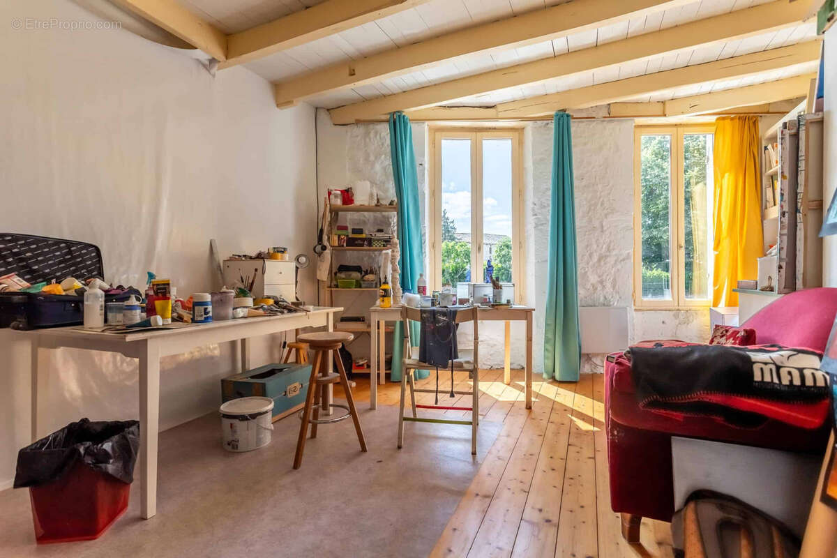 Maison à CASTELSAGRAT