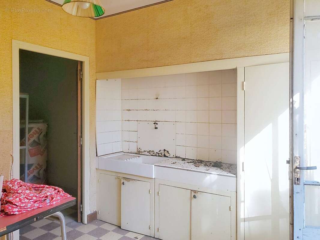 Maison à LAMALOU-LES-BAINS