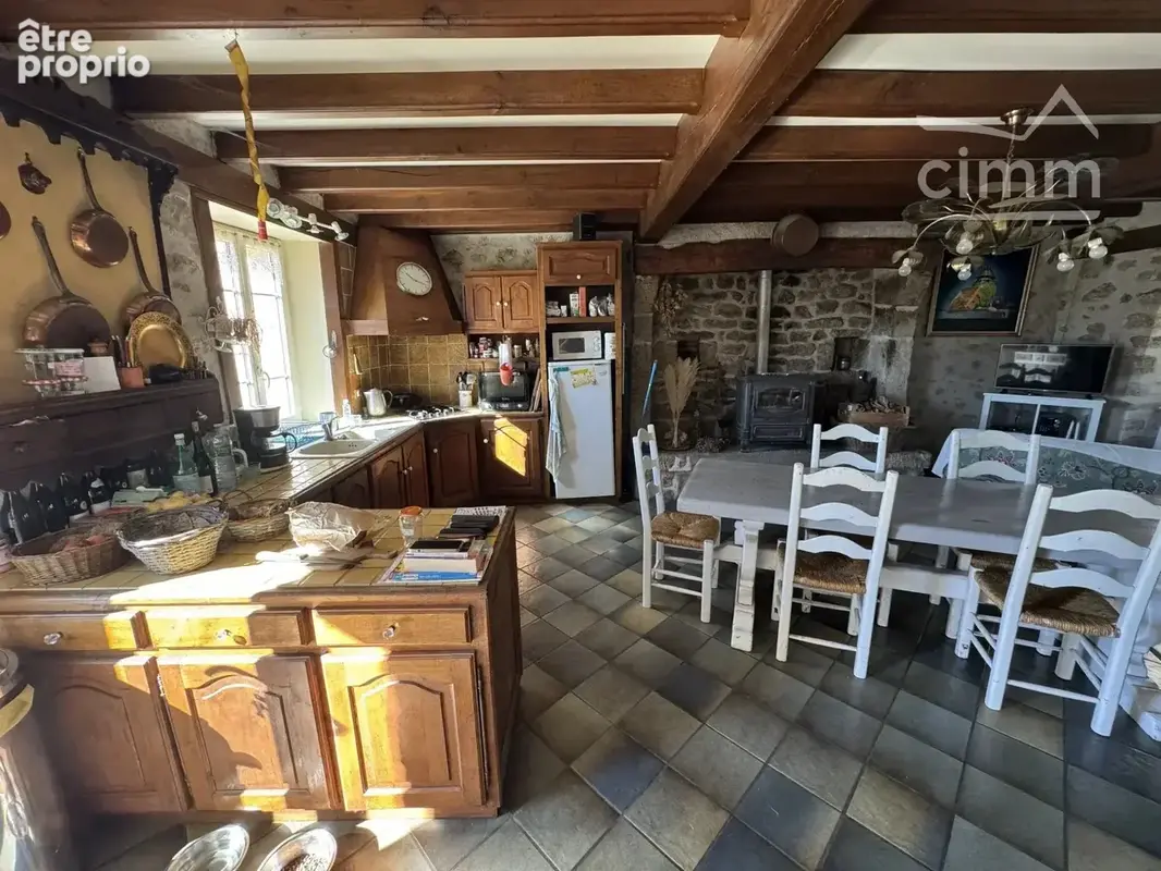 Ensemble de deux maisons en pierre - photo 15