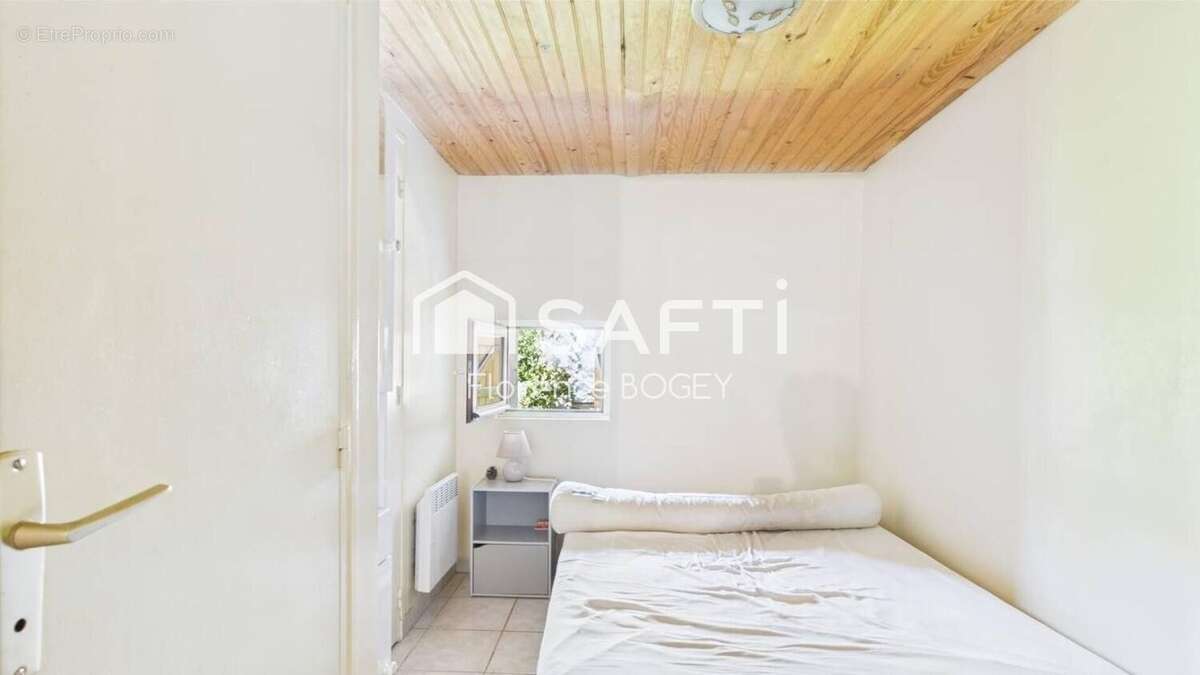 Photo 6 - Maison à BUSSIERE-POITEVINE