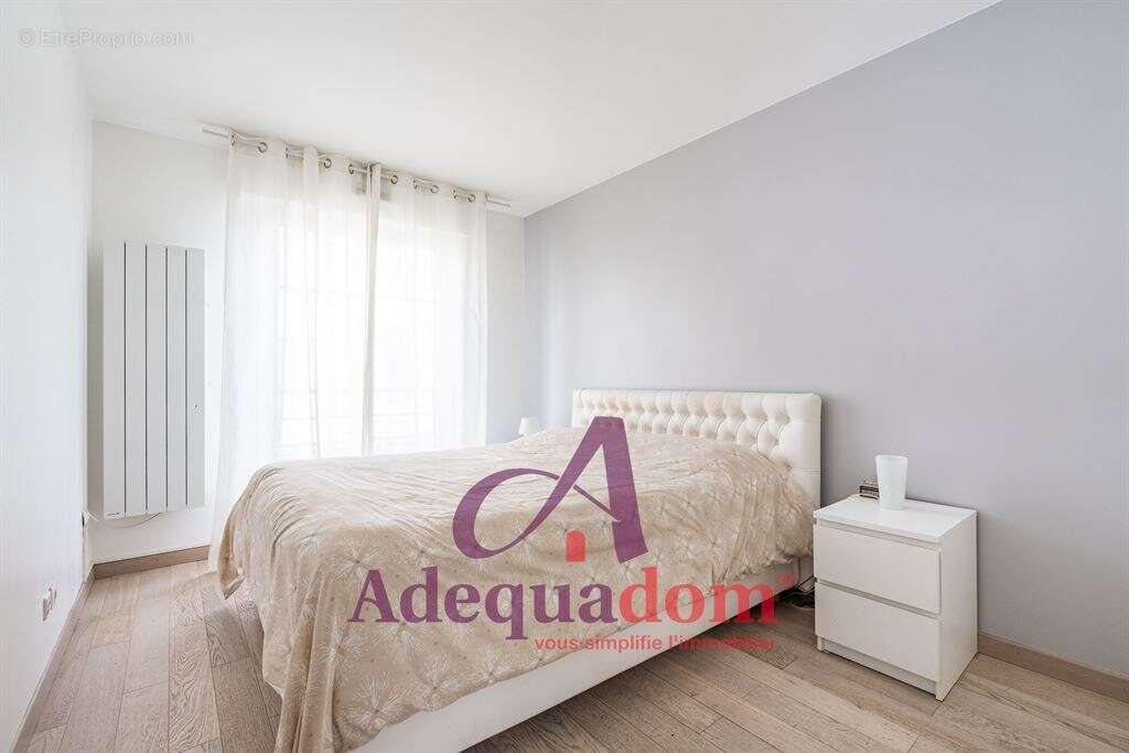 Appartement à BOIS-COLOMBES
